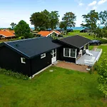 Summer House With 100 M To The Sea In North Funen