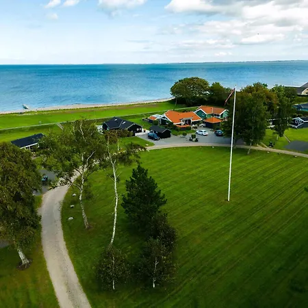 Summer House With 100 M To The Sea In North Funen Дом отдыха Оттеруп