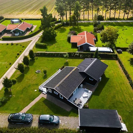 Summer House With 100 M To The Sea In North Funen