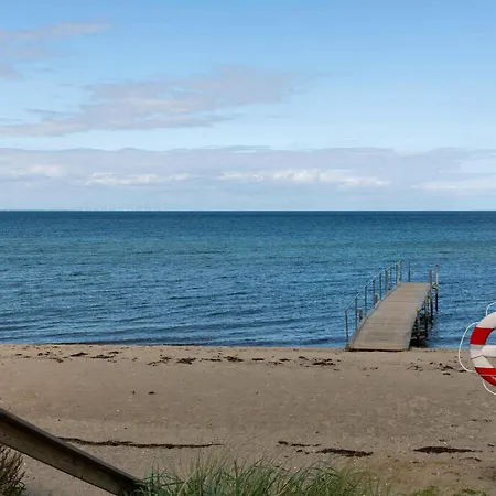 Holiday home Summer House With 100 M To The Sea In North Funen