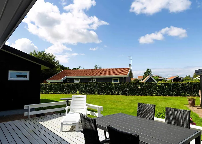 Summer House With 100 M To The Sea In North Funen Semesterbostad Otterup