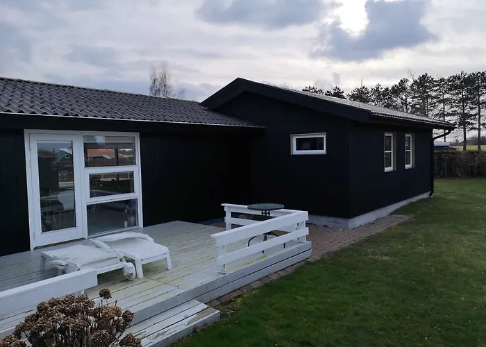 Summer House With 100 M To The Sea In North Funen * Otterup