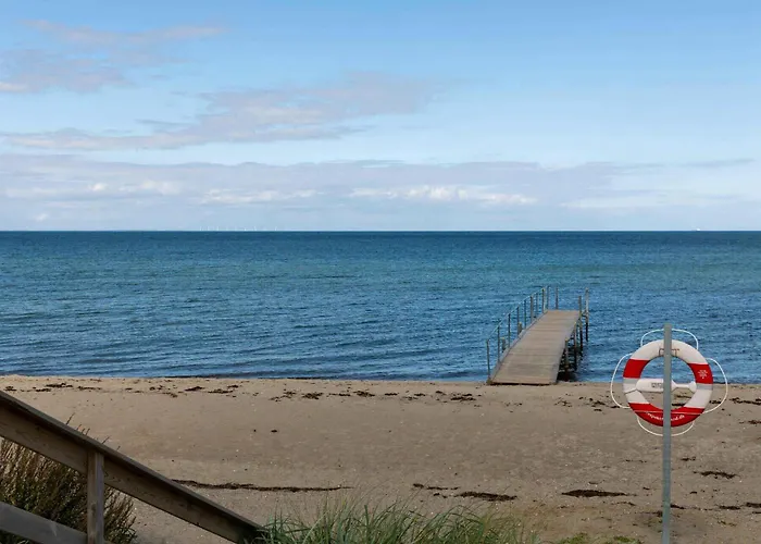 Semesterbostad Summer House With 100 M To The Sea In North Funen
